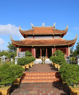 Điểm di tích Đền thờ chủ tịch Hồ Chí Minh